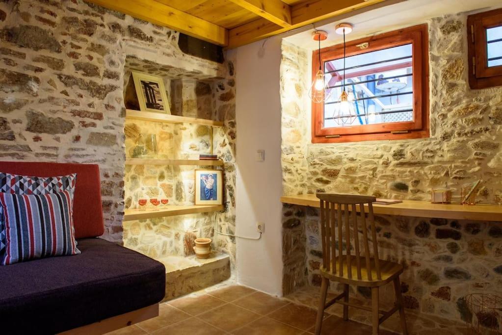 Ferienwohnung Lavrio Stone House 5 Min From The Centre/Port Exterior foto